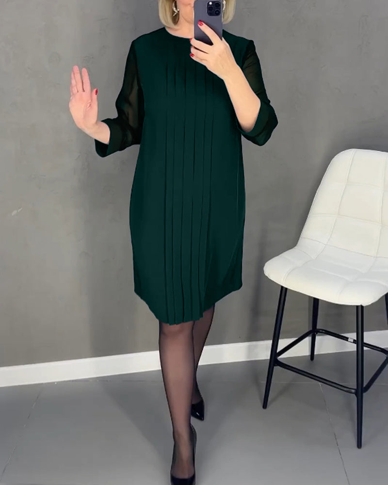 Joséphine – Robe en denim tendance avec une silhouette moderne