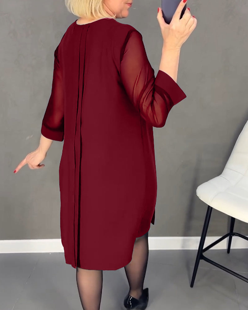 Joséphine – Robe en denim tendance avec une silhouette moderne