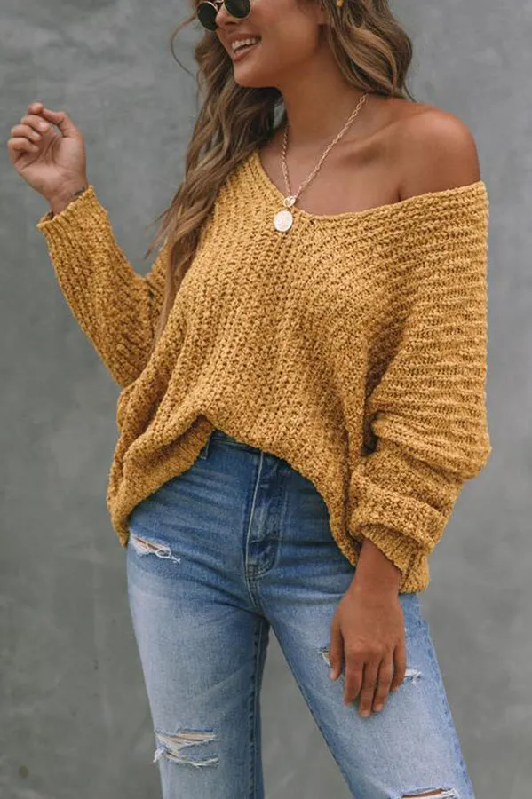 Pull-over blanc à la mode et à la silhouette creuse pour rester au chaud
