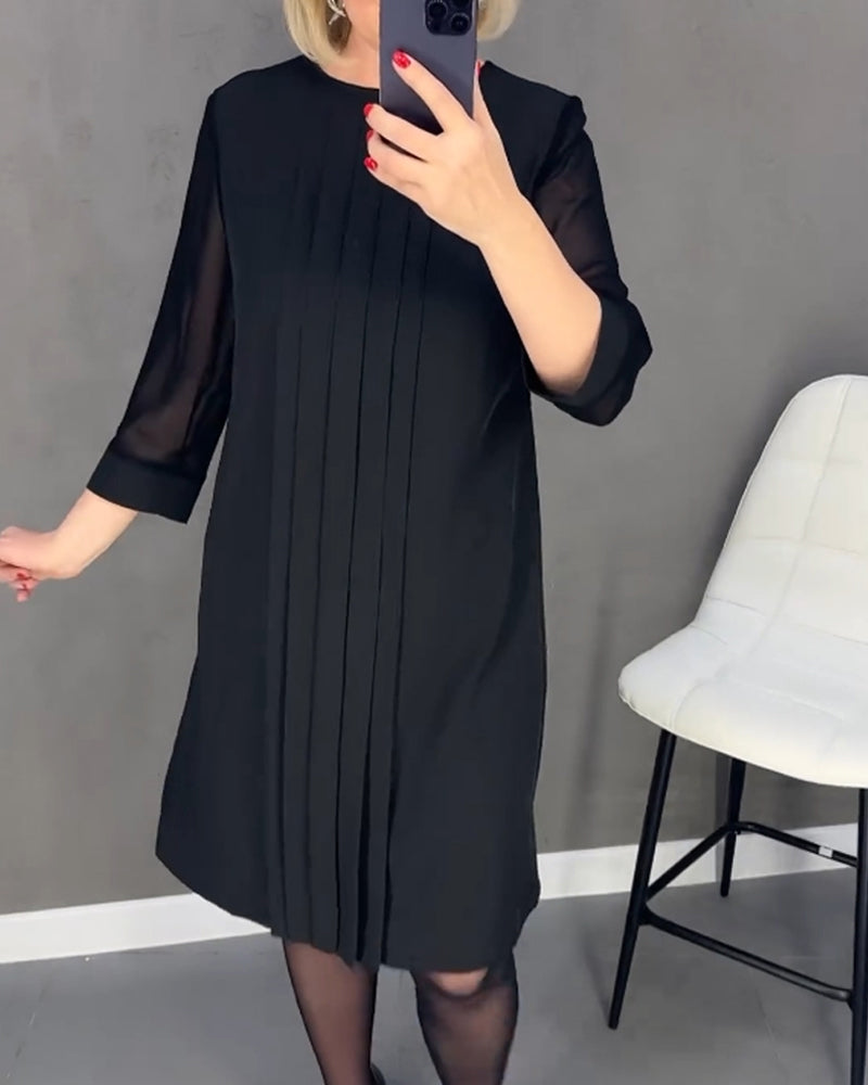 Joséphine – Robe en denim tendance avec une silhouette moderne