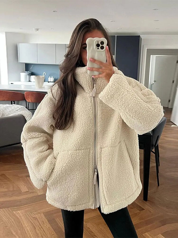 Odile – Veste en teddy pour femmes, combinant élégance et confort pour l'hiver