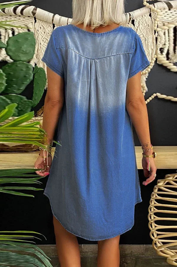 Lorena - Mini robe en denim décontractée à manches courtes