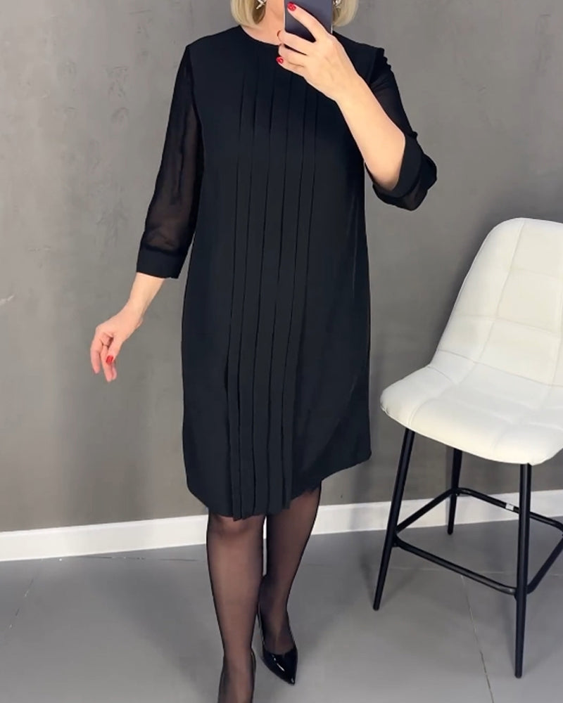 Joséphine – Robe en denim tendance avec une silhouette moderne
