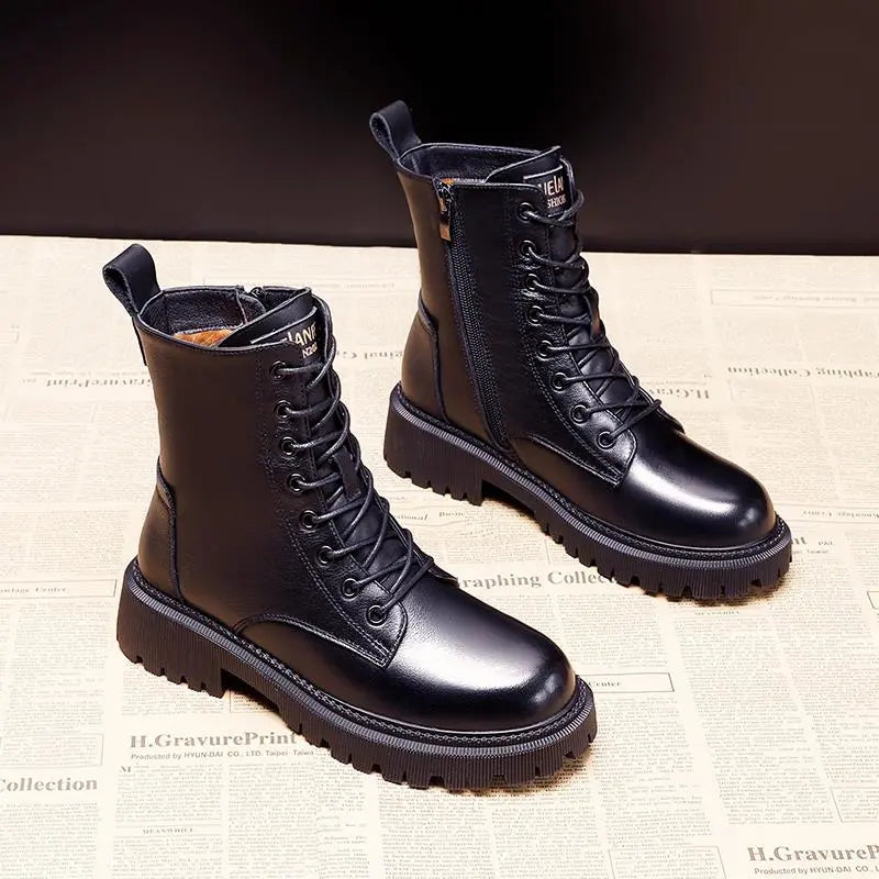 Camille – Bottes d'hiver en cuir noir, élégantes et durables