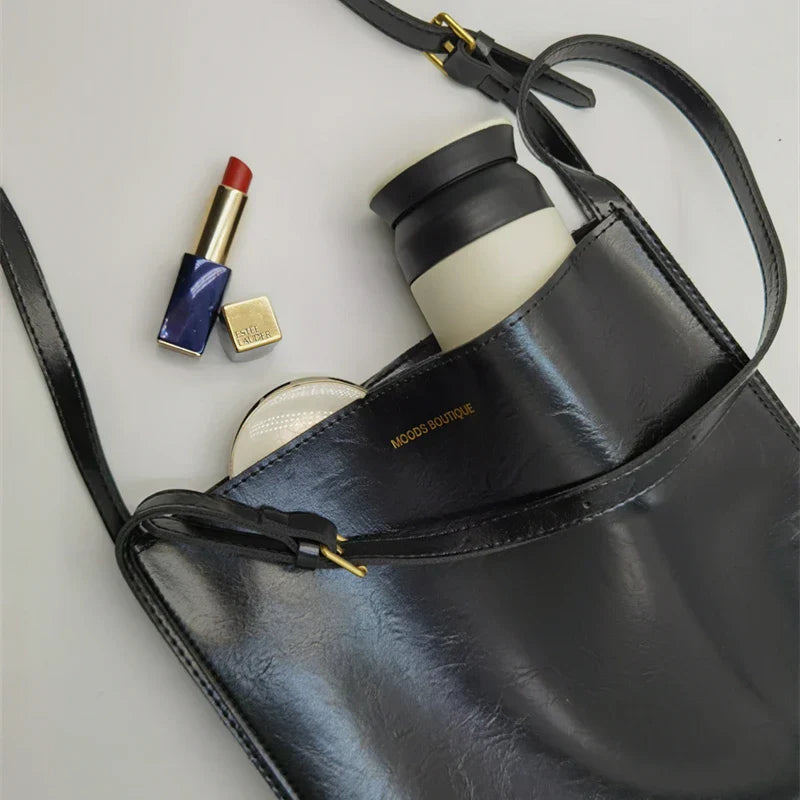 Clémence – Sac bandoulière brillant et décontracté avec design moderne
