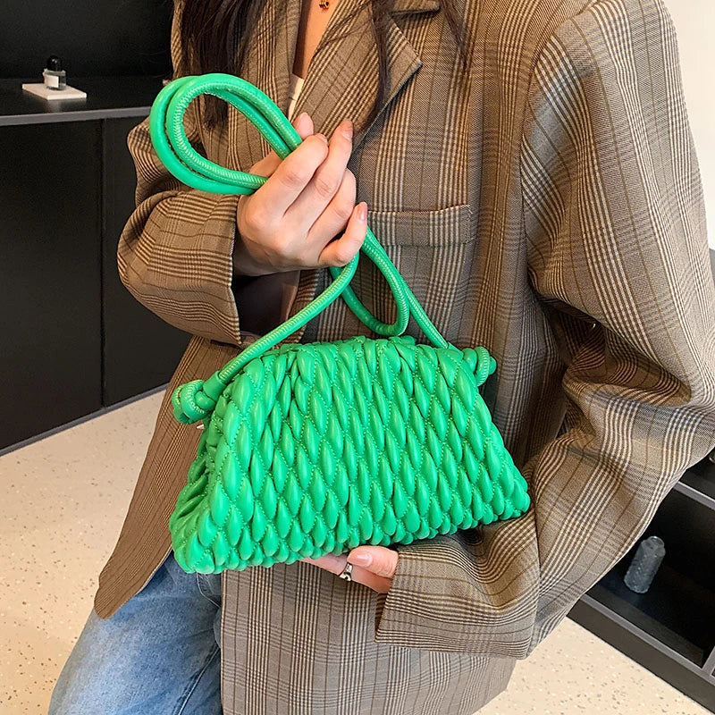 Thérèse – Pochette élégante et chic pour occasions spéciales