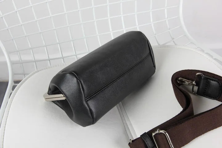 Rosalie – Sac bandoulière avec fermeture en forme de lèvres pour un look raffiné