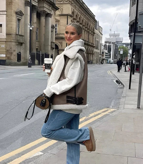 Corinne – Long gilet en laine douce, idéal pour les journées froides