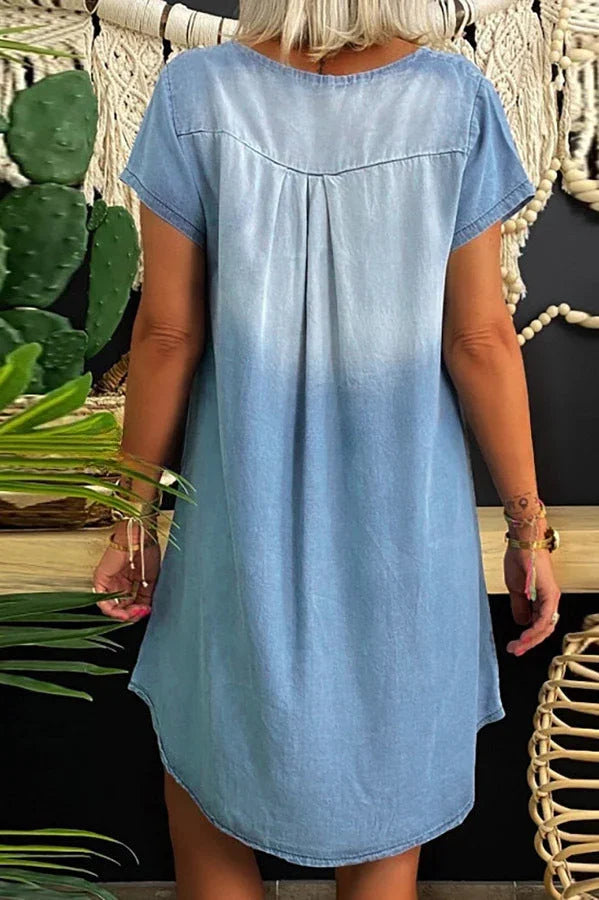 Lorena - Mini robe en denim décontractée à manches courtes