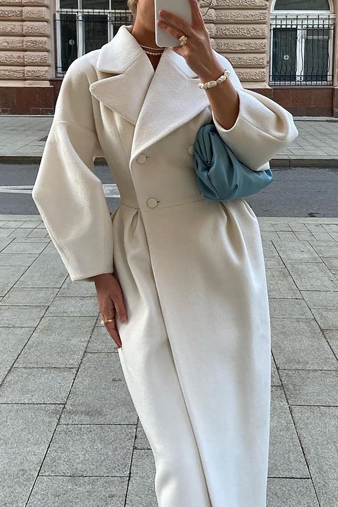 Sophie – Manteau midi à double rangée de boutons, parfait pour un hiver chic
