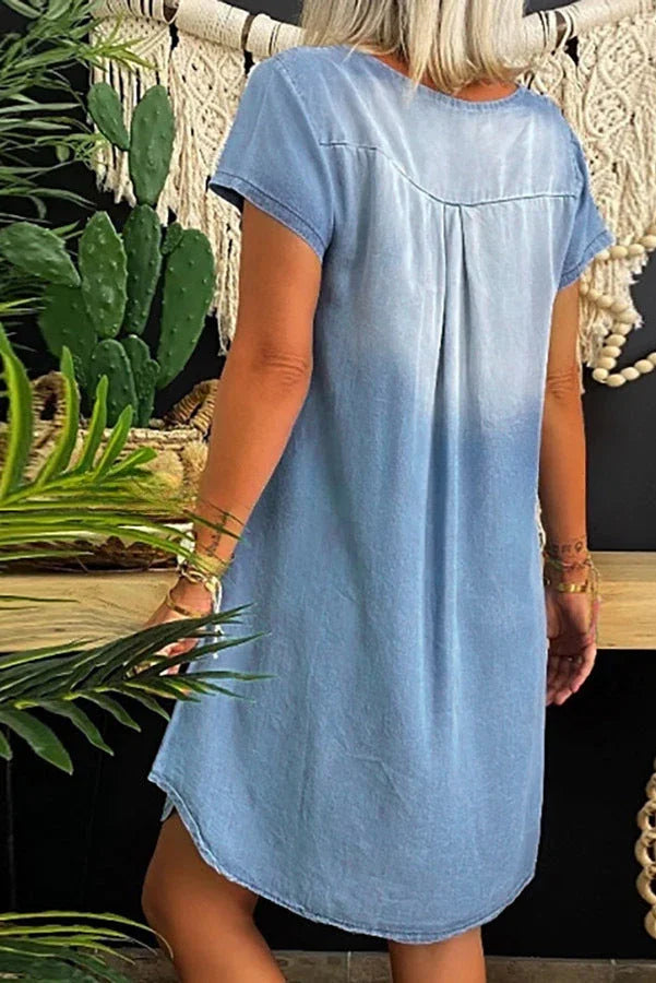 Lorena - Mini robe en denim décontractée à manches courtes