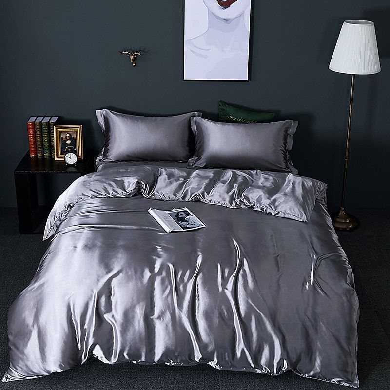 SatinLuxe – Ensemble de literie en soie/satin de 4 pièces avec housse de couette, taies d’oreiller et drap