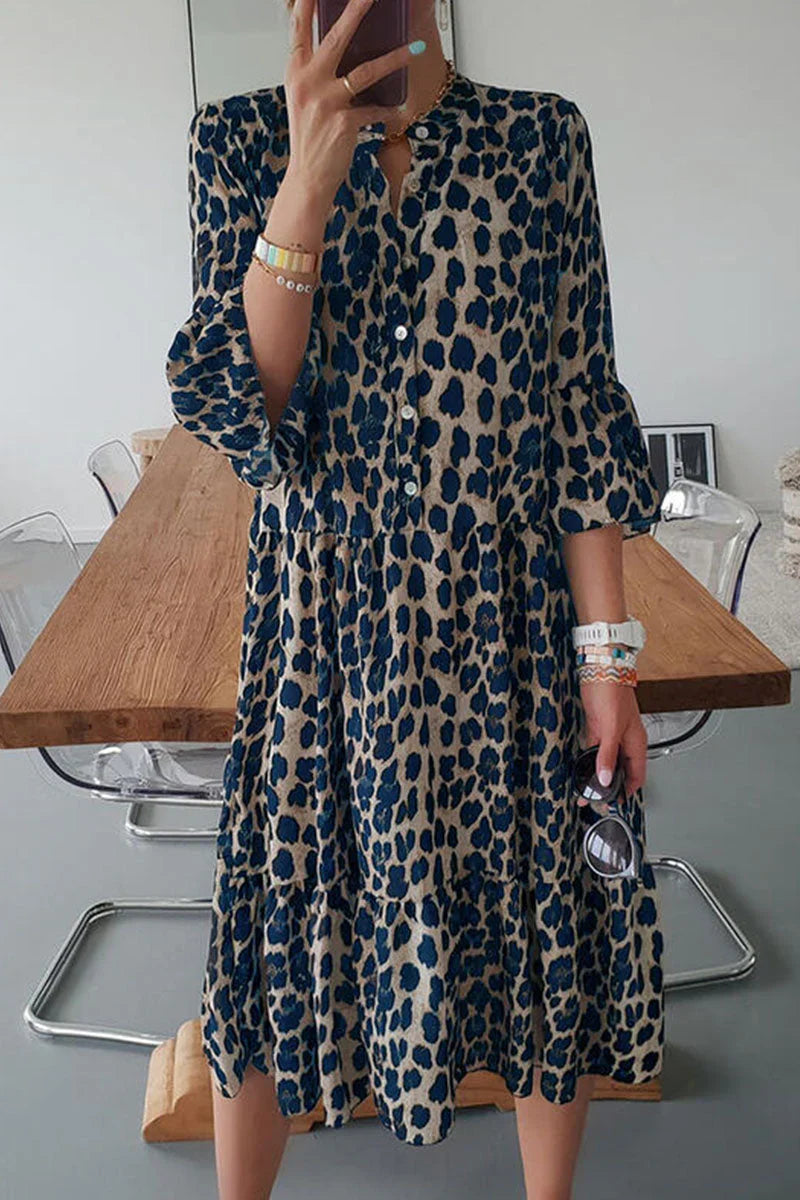 Fashionable Elegant Leopard Split Joint Joint A Robe