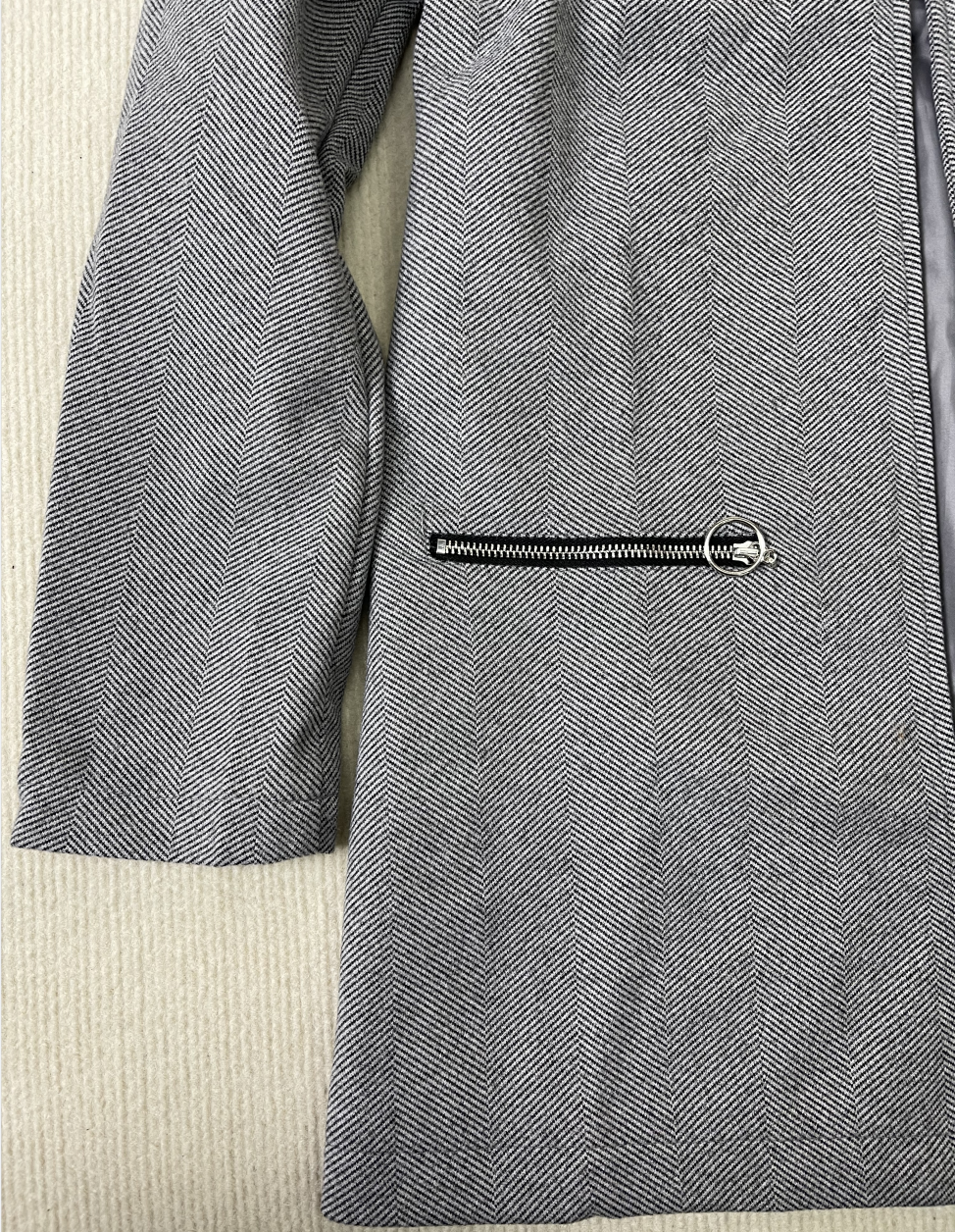 Élise – Manteau stylé à manches longues