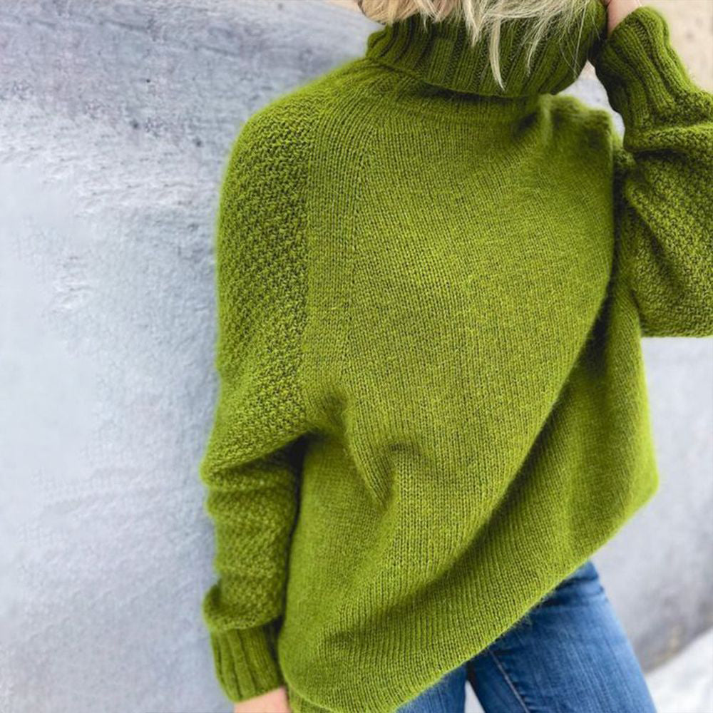 Isaline - Pull oversize vert gazon en maille avec col roulé