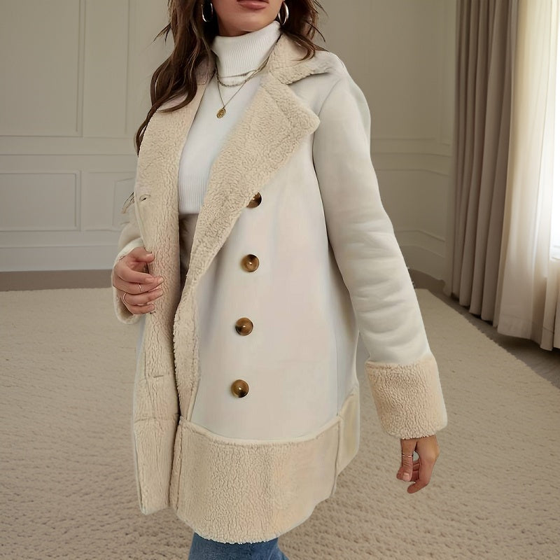 Manteau double boutonnage avec garniture en flouze