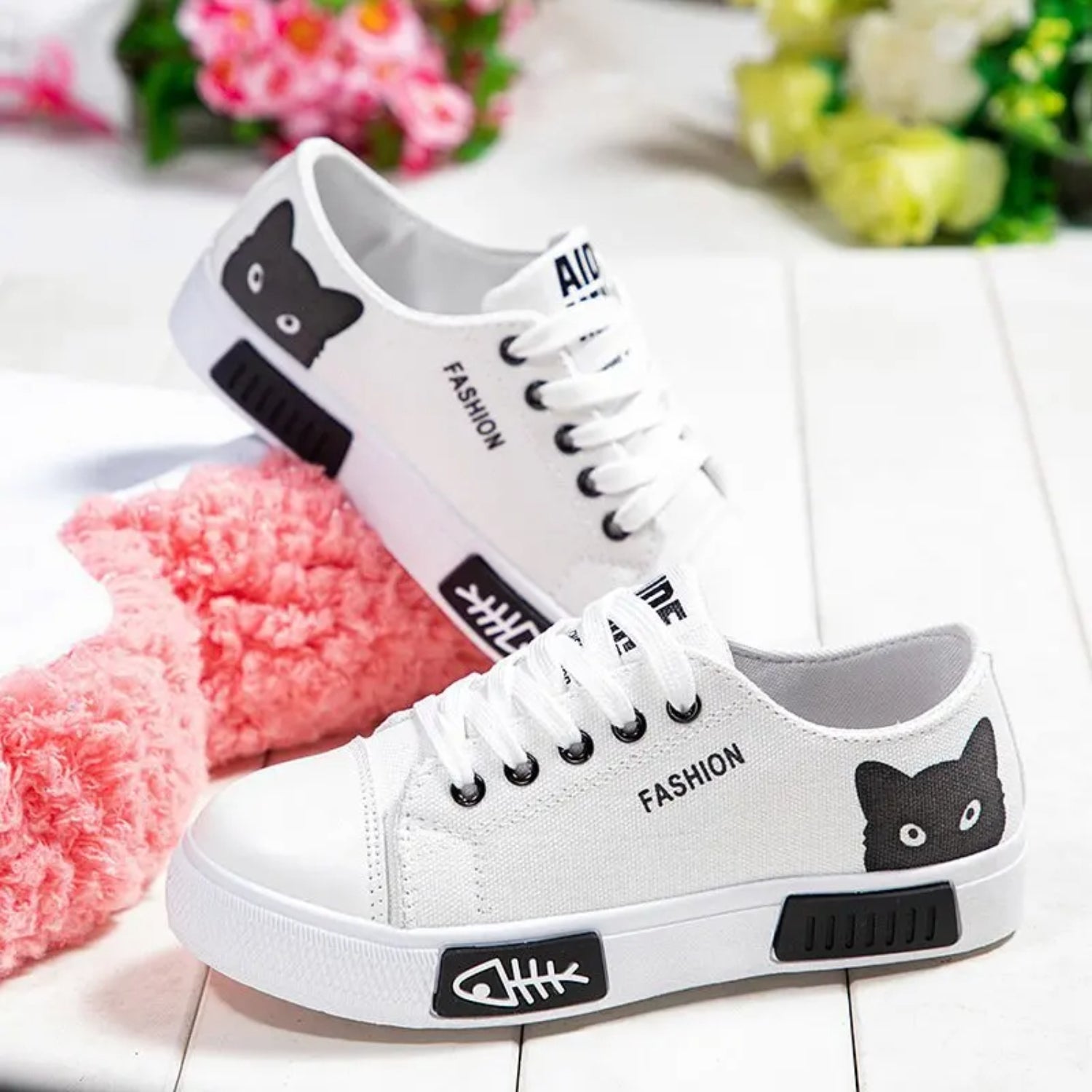 Whiskers - Chaussures en toile à imprimé chat