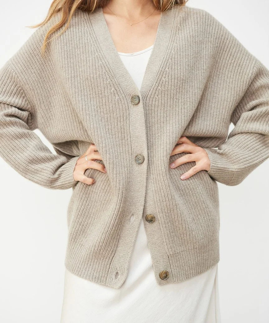 Cora - Magnifique cardigan à col en V