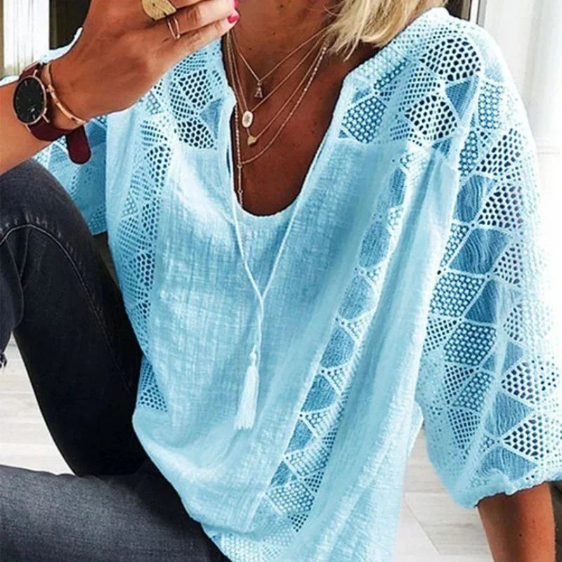 Boutique - Blouse en dentelle à la mode avec col en V