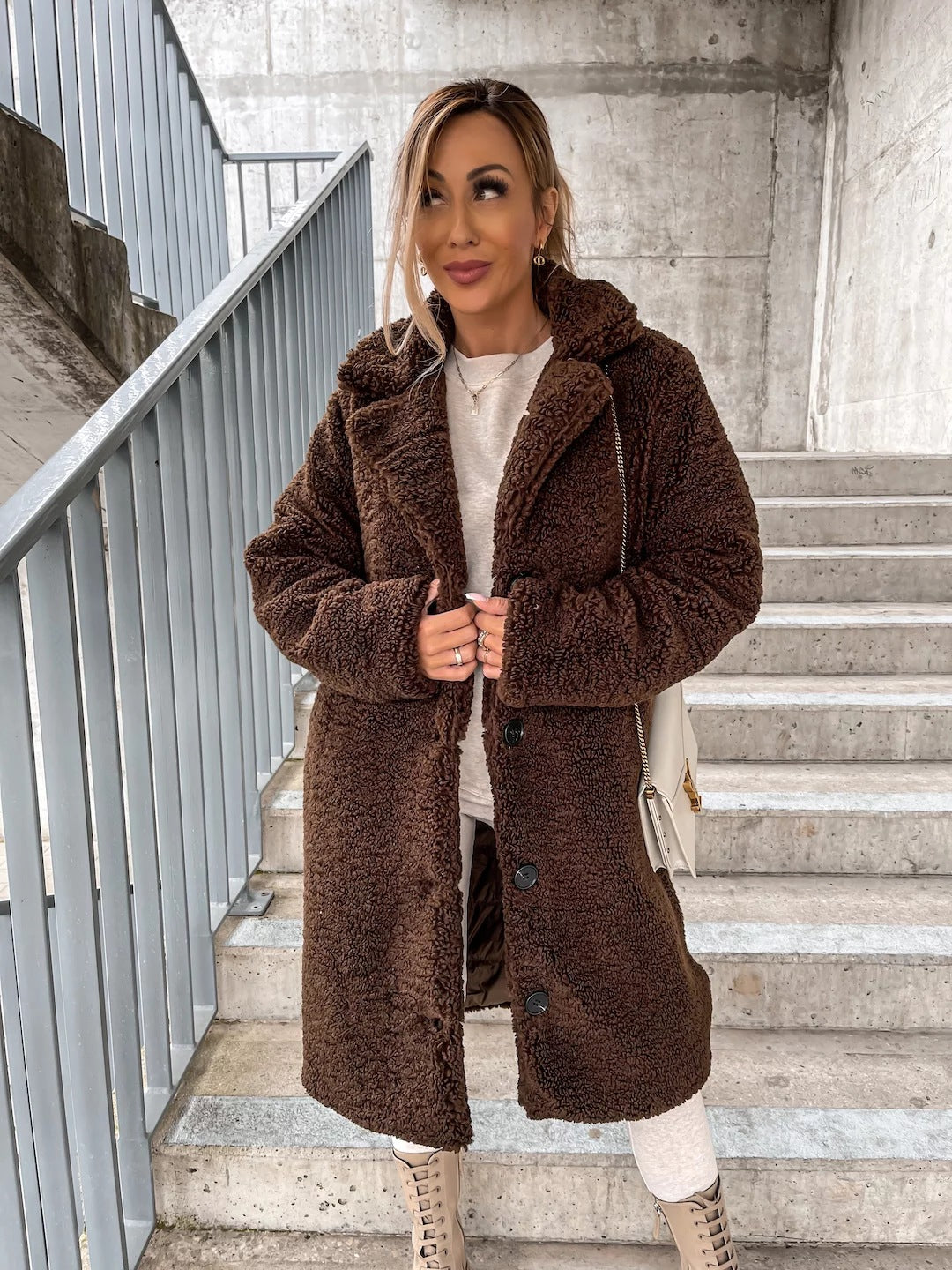 Lilou – Manteau en teddy pour un look chaleureux et confortable