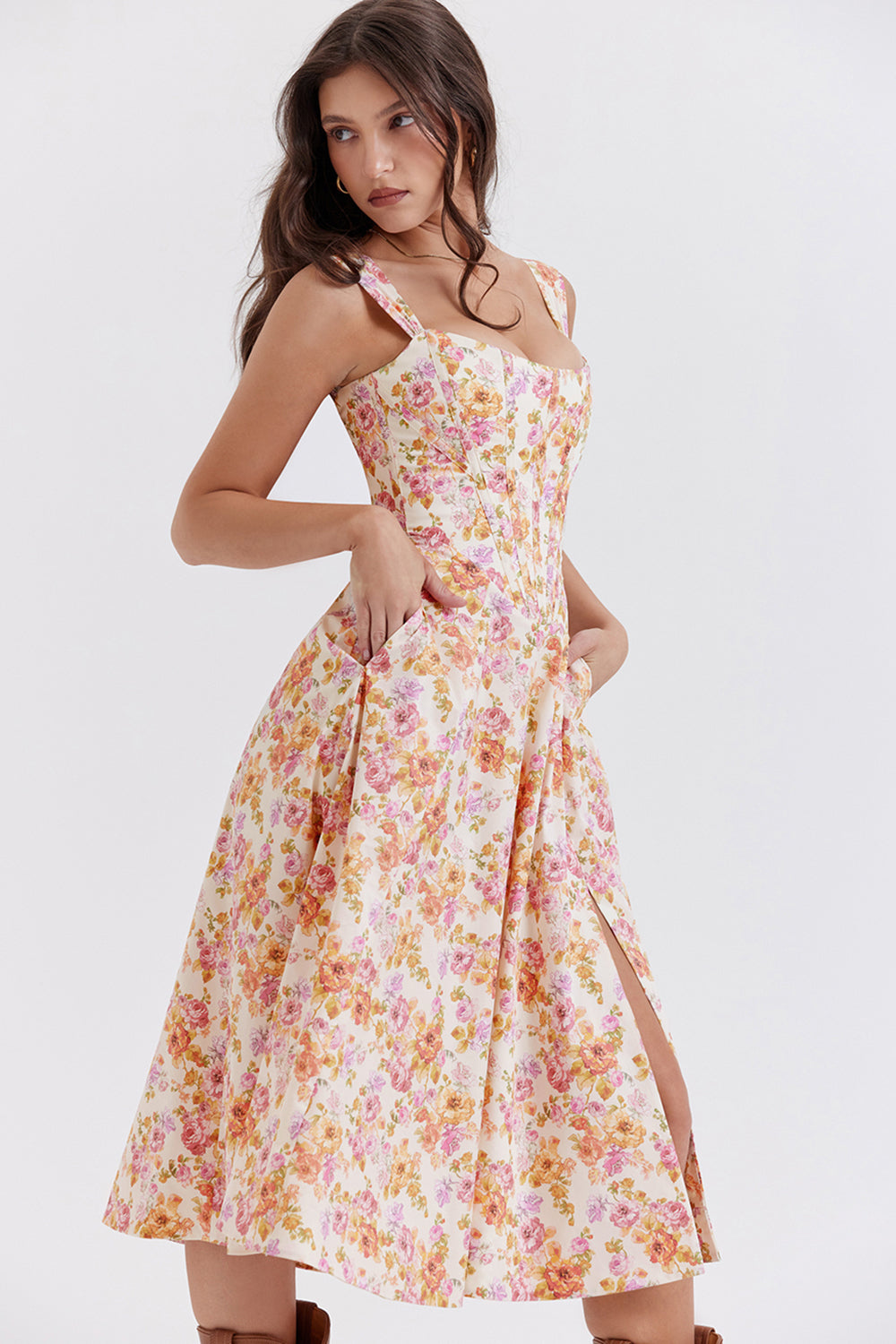 Boutique - Robe d'été mi-longue Blossom Breeze à imprimé floral