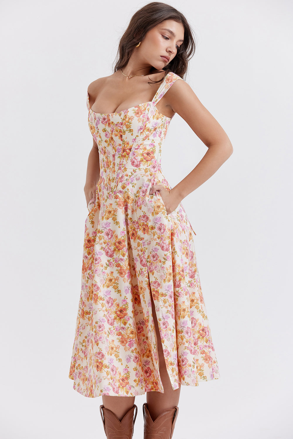 Boutique - Robe d'été mi-longue Blossom Breeze à imprimé floral