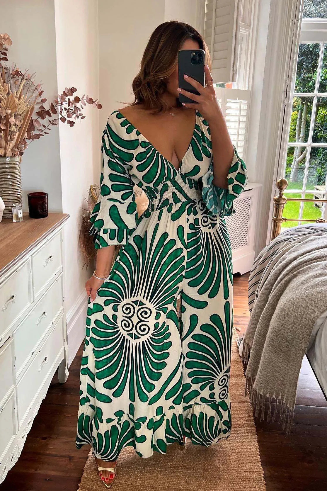 Sara - Vintage Floral Ruffle Sleeve Jumpsuit